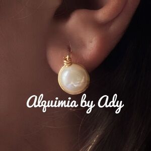 Alquimia Gold and Cream Earrings